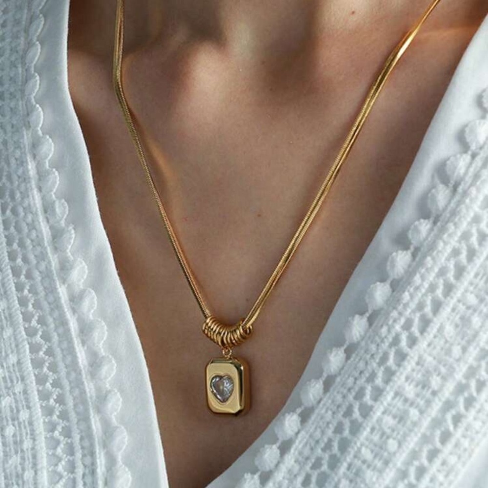 New! Gold Charm Pendant Necklace (1012)